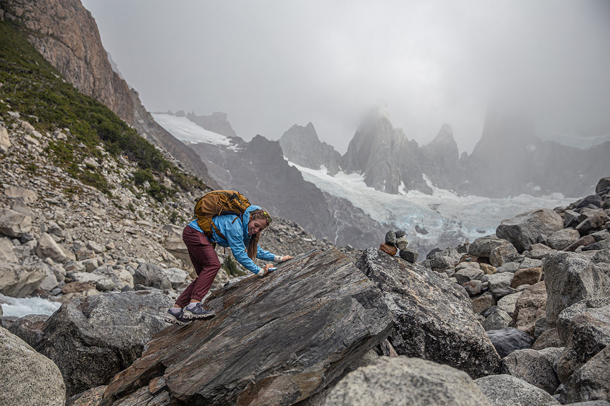 Women's hiking shoes (scrambling on slab with On Cloudwander)